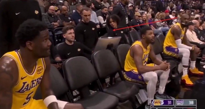 博鱼电竞平台-美媒晒那些年被老詹瞪过的将帅：欧文韦德浓眉在列 今日新增艾顿