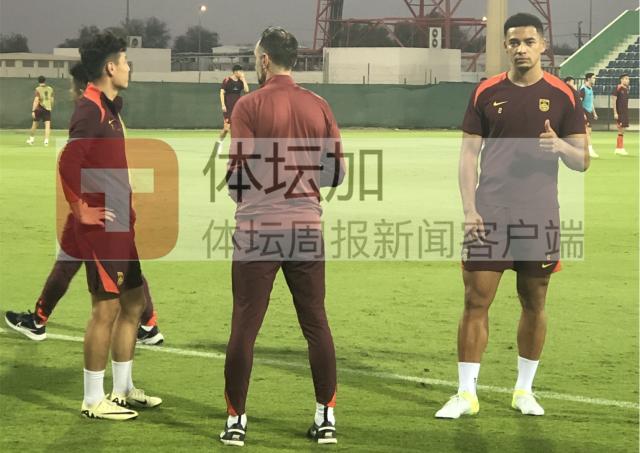1731288683793032332.png 博鱼电竞平台-伤兵复出武磊蒋光太露面 国足全面展开战术演练