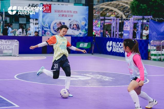 博鱼电竞官方网站-“怒放竞技场”首现羊城 3V3街头足球潮爆大湾区