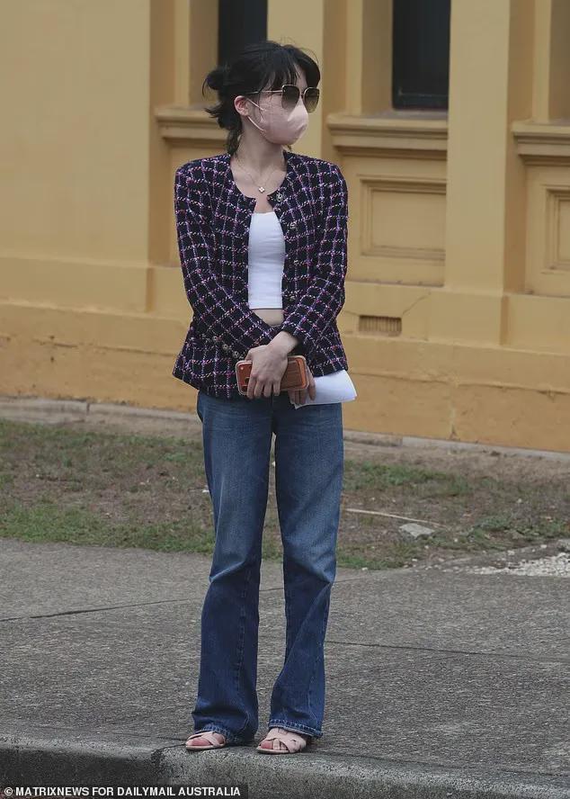 悉尼,杨兰兰的替身出现了