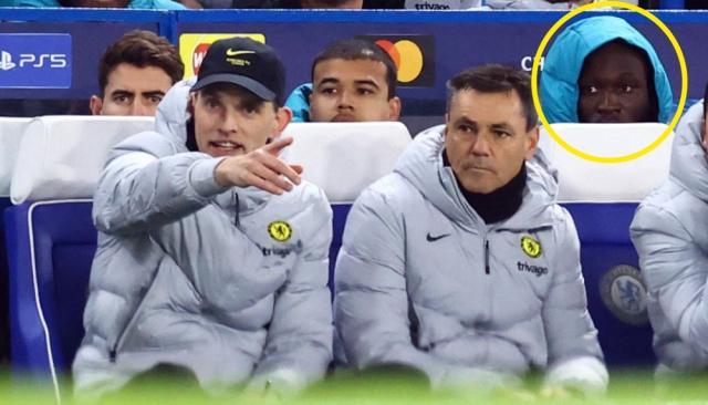 1645586171518078283.jpg 没上场的卢卡库又当“主角” 图赫尔“不急”看戏的急