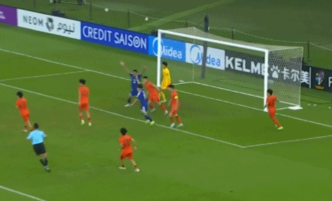 博鱼中国官网-细节做到了极致!日本队主罚点球前:疑似偷看李昊点球笔记|中国队|日本足球|刘浩帆|U23亚洲杯|佐藤龙之介_新浪体育_新浪新闻