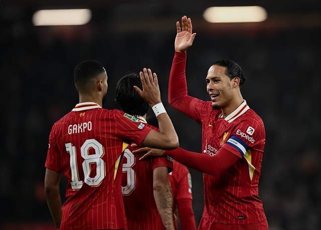 博鱼中国官网-英超4战0胜 利物浦已无退路！剑指6连杀对手 萨拉赫回归